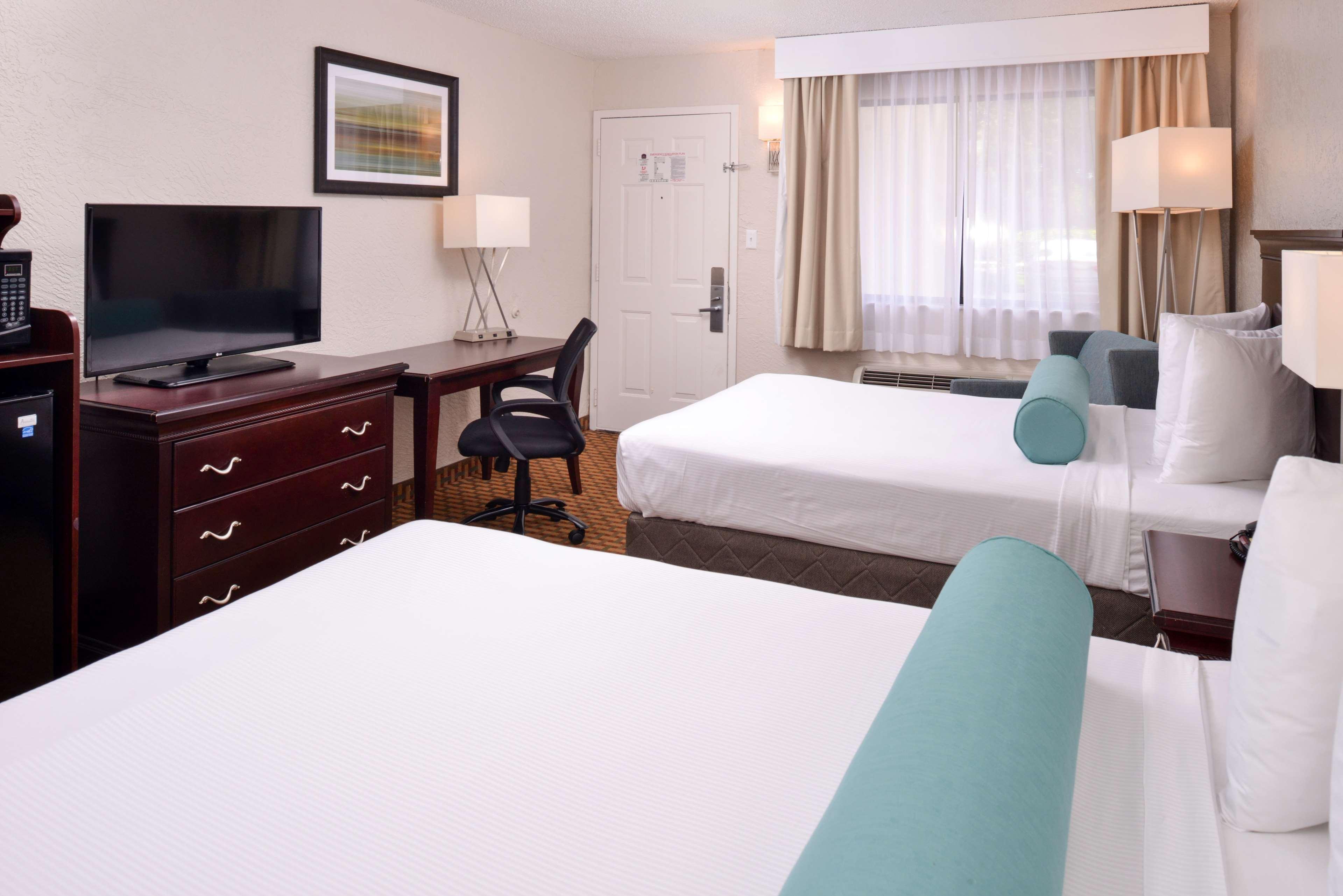 Mai Hana Hotel- Intl Drive, Trademark Collection By Wyndham Williamsburg Exterior photo