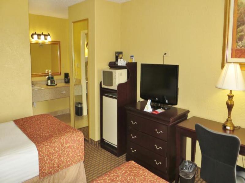 Mai Hana Hotel- Intl Drive, Trademark Collection By Wyndham Williamsburg Exterior photo